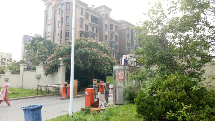 洪城东方国际外景图