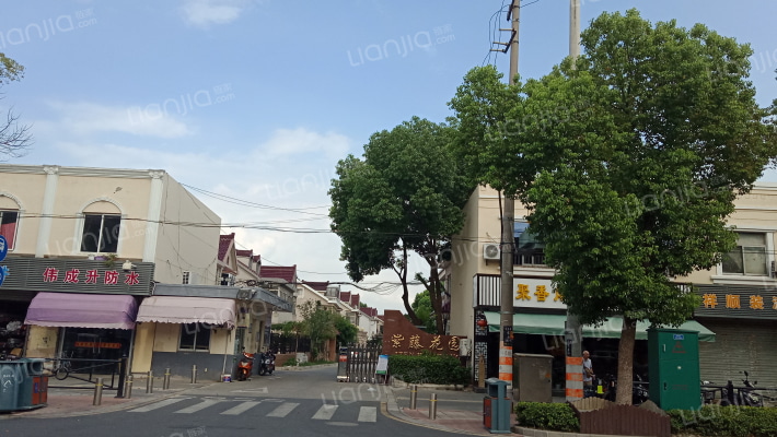 紫藤花园外景图