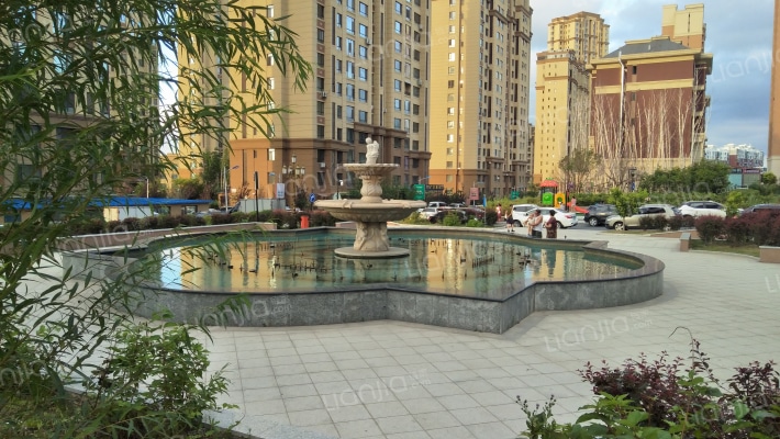 西山林语外景图