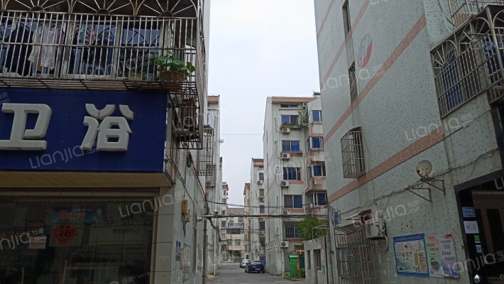 天鹤三村外景图