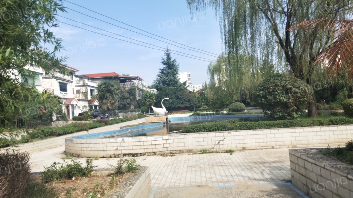 蓝梦园温泉外景图