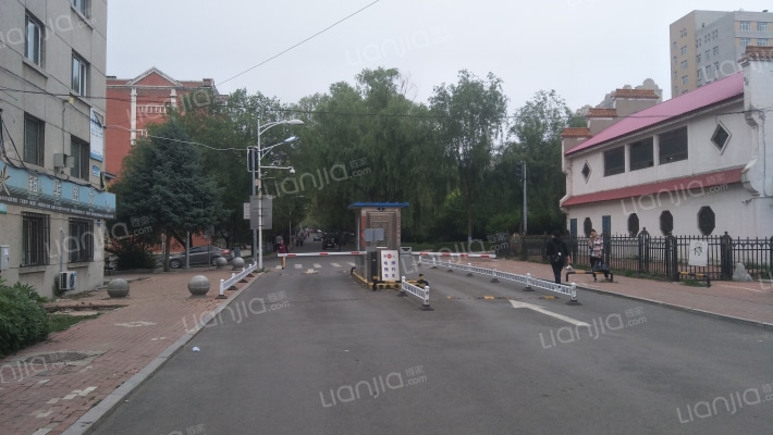 林大宿舍外景图