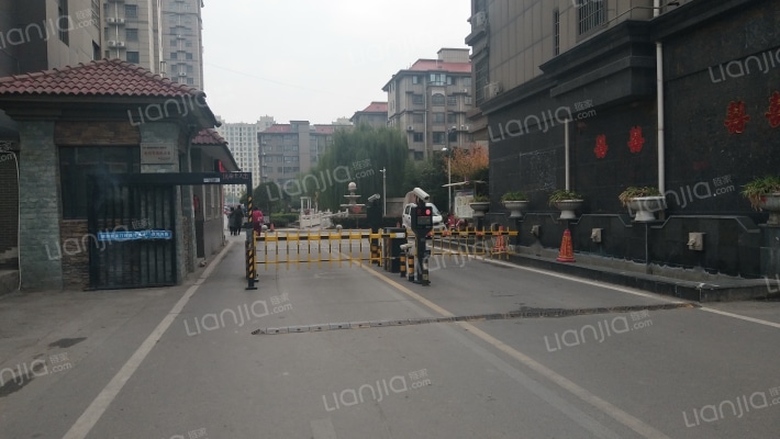 宏基王朝樱花园外景图