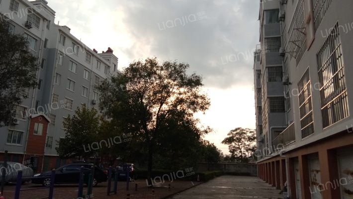 三联嘉园外景图