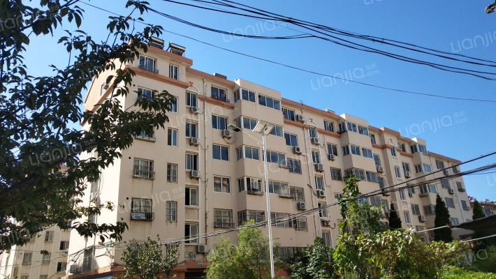 水寨花园北院外景图