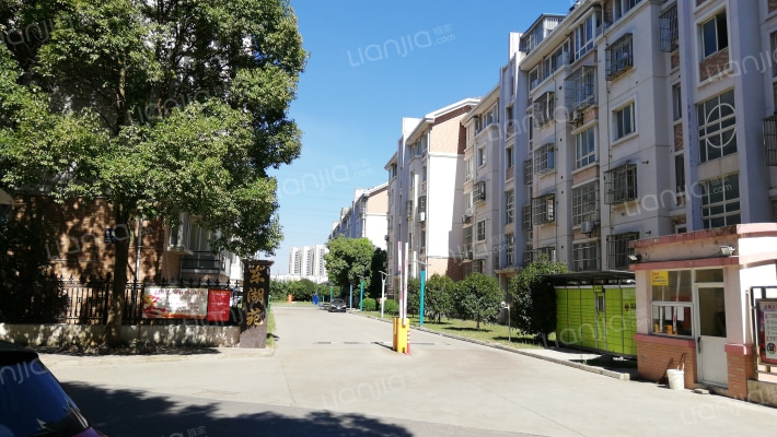 东湖苑东区外景图