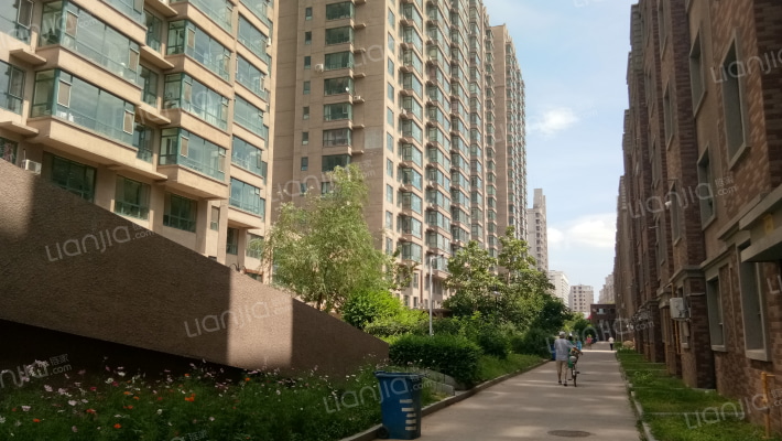 中华景苑外景图