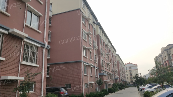 胶东腊行社区外景图