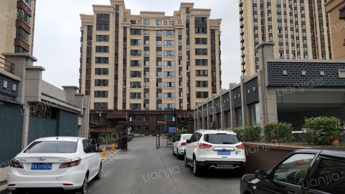 万博豪庭外景图