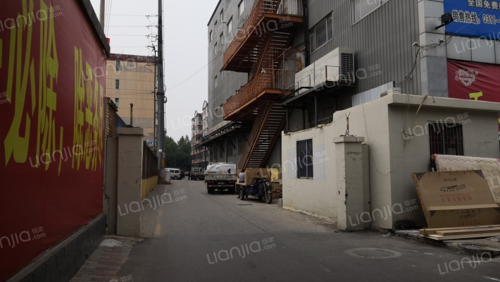 三才小区外景图