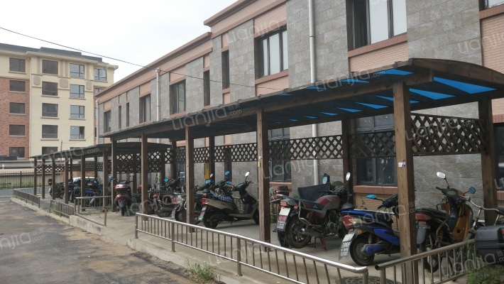 玉龙一品外景图