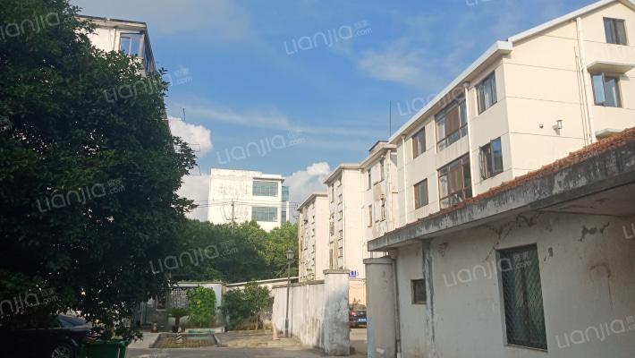 景阳新村外景图