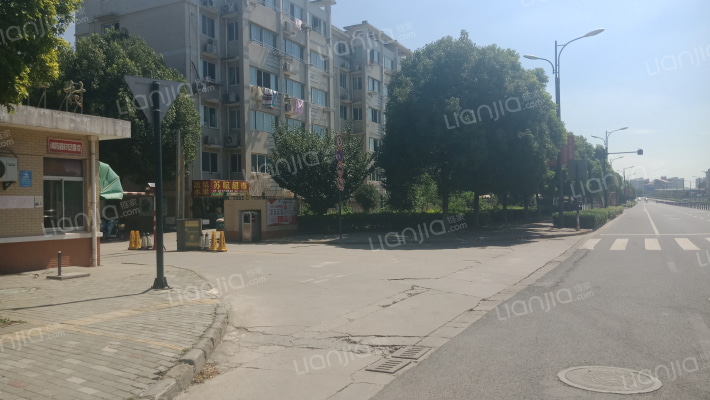 西苑一村外景图