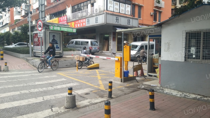 金贵小区外景图