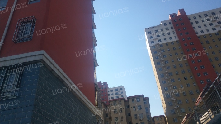 西山华庭外景图