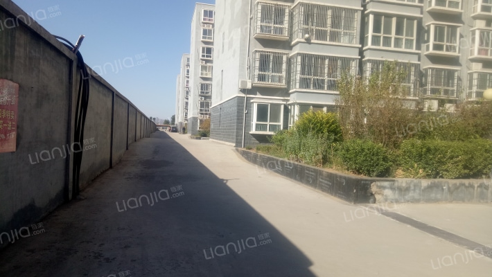 安居小区西区外景图