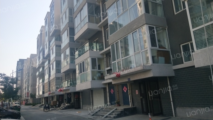 龙腾南关佳苑外景图