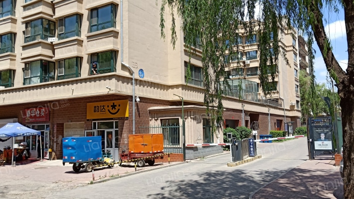 春江新城外景图