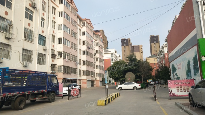 方井人家外景图