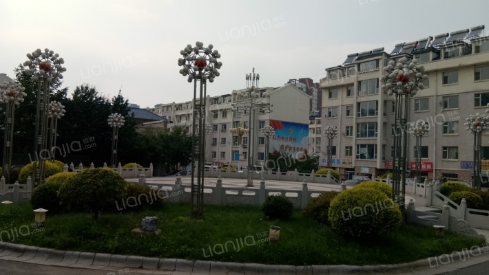 建华新村外景图