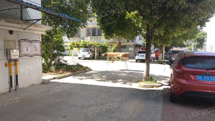 老干部安置公寓外景图