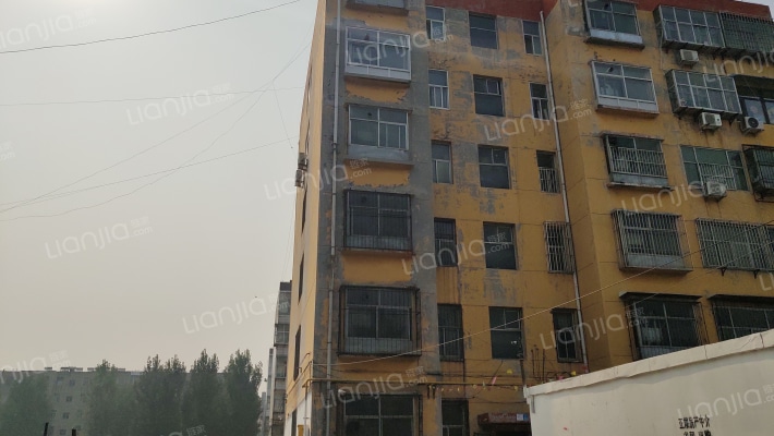 检察院住宅小区外景图