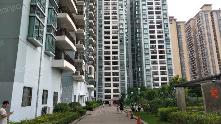 麒胤·西湾华庭外景图