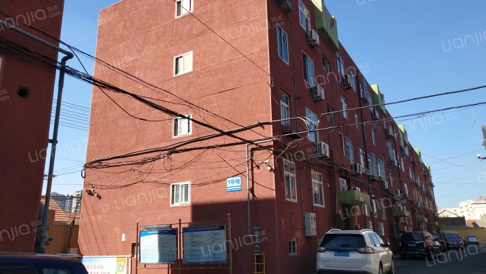 嵩山一路73号外景图