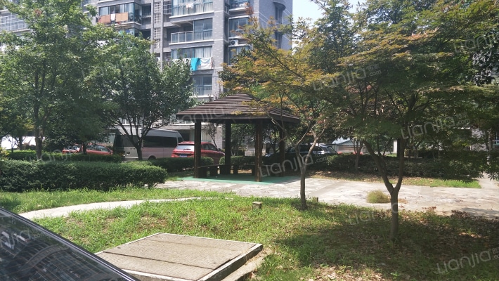 景巷花苑外景图