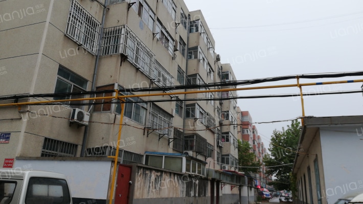 粮建小区东区外景图