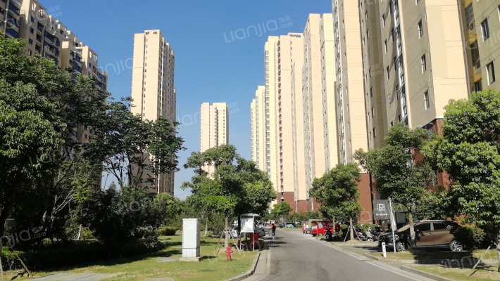 张镇家园六期外景图