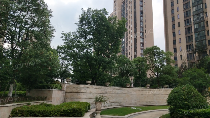 御河熙岸·幸福家外景图