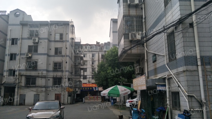 民安小区外景图