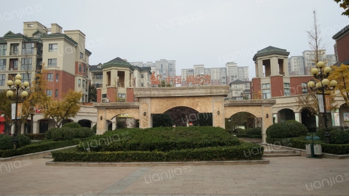 中强御金湾外景图