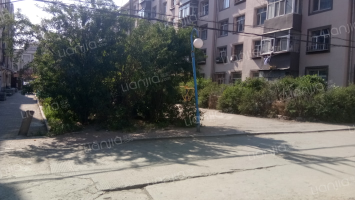 龙江小区外景图