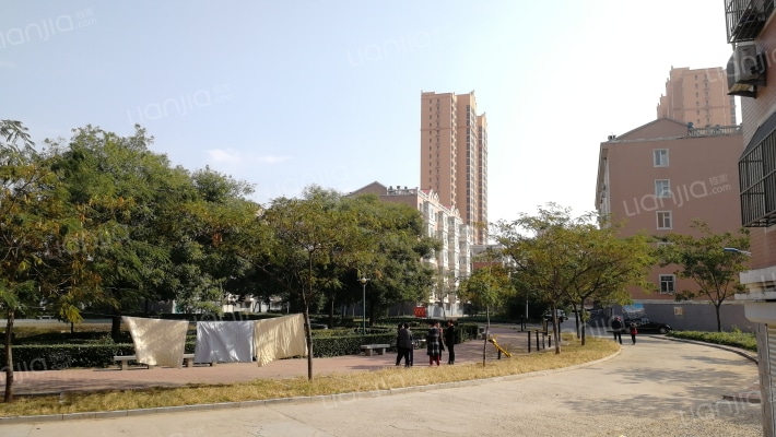 芳华小区外景图