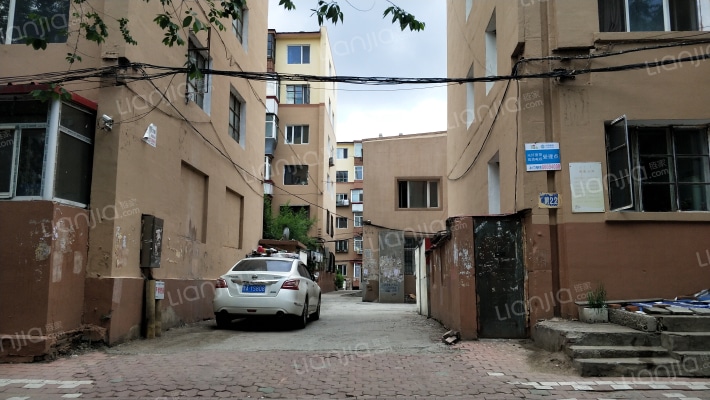 菜艺小区外景图