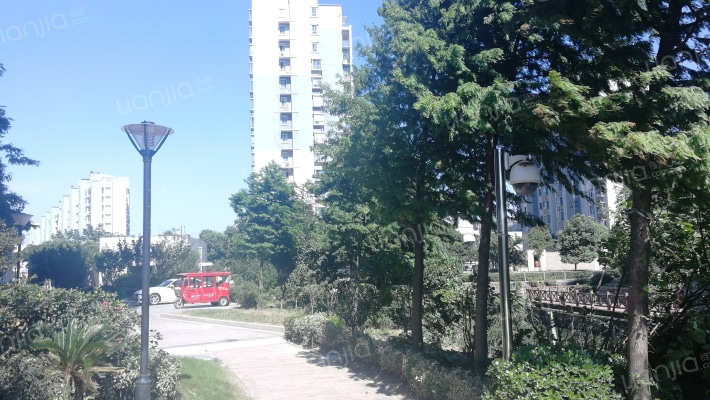 盛世翡翠苑外景图