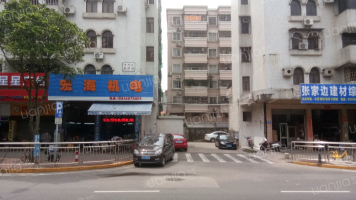 张家邉東昌楼外景图