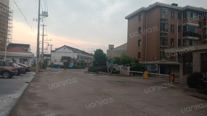 长福花苑外景图