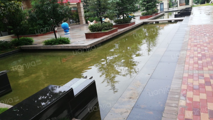 蔚蓝卡地亚外景图