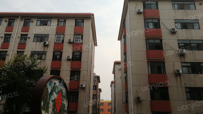 辛集市民政局家属院外景图