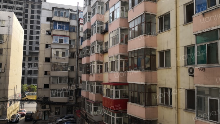 振国小区外景图