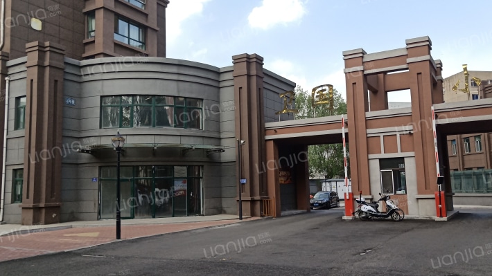 卫国小区外景图