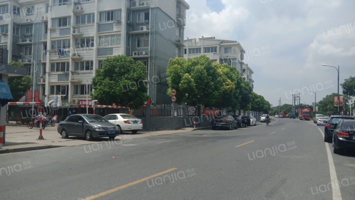 金童一村外景图