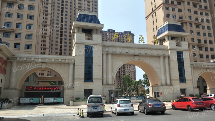 卢浮至尊外景图