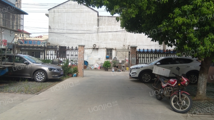 金球新村小区外景图