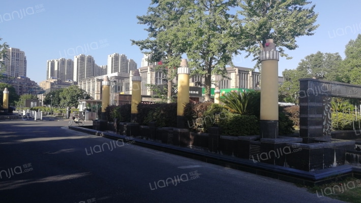 苏宁天氿御城外景图