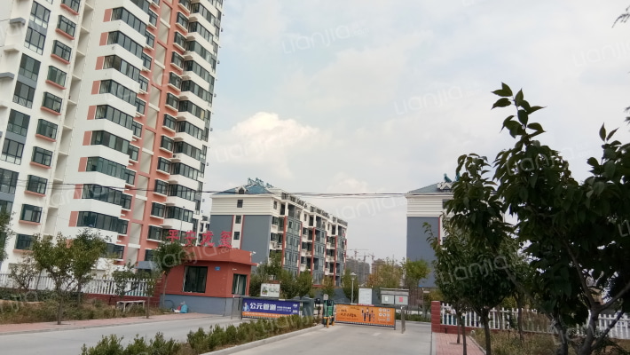 平安龙玺外景图