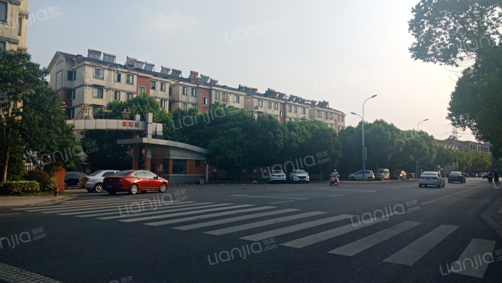 云新一村外景图